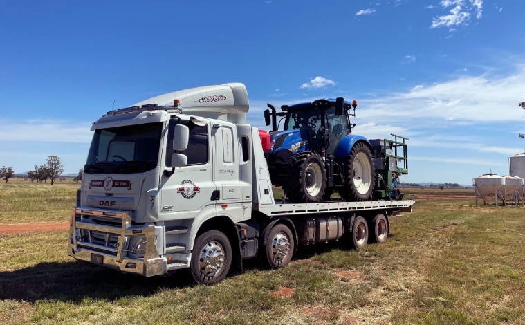 Power, Precision, and Reliability: How Tilt Tray Services Keep Tamworth Moving